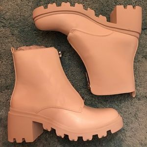 Women's White Heeled Zipper Booties